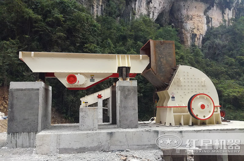 錘破機應用生產(chǎn)現(xiàn)場搭建中