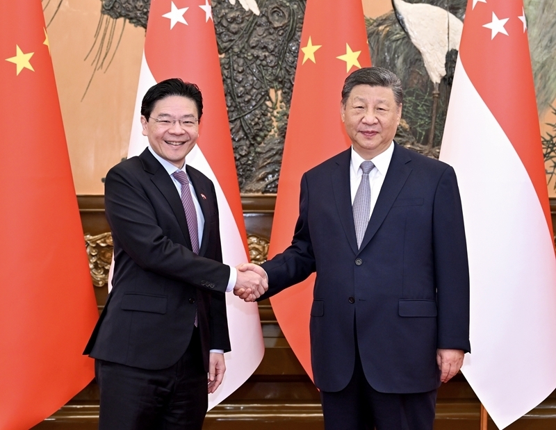 習近平會見新加坡總理黃循財
